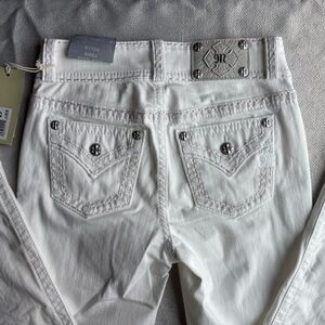 Miss Me Women's White Straight Leg Jeans